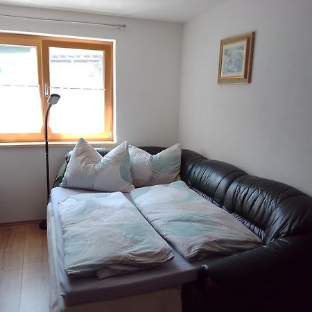 Ferienwohnung Maari ヒッティザウ エクステリア 写真