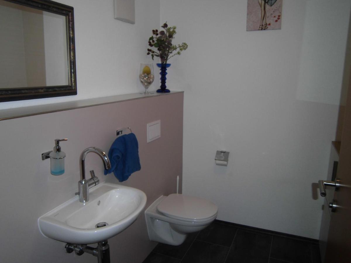 Ferienwohnung Maari ヒッティザウ エクステリア 写真