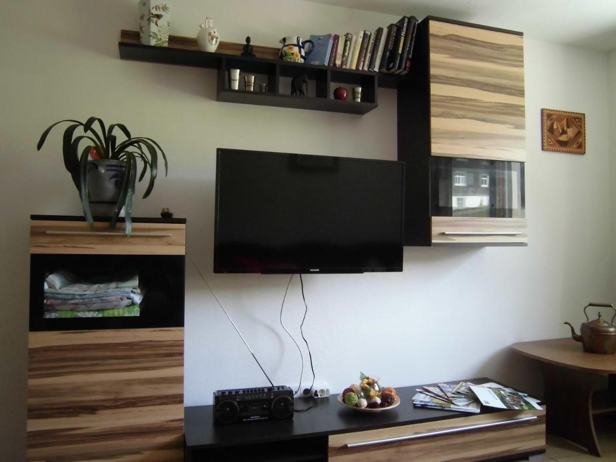 Ferienwohnung Maari ヒッティザウ エクステリア 写真