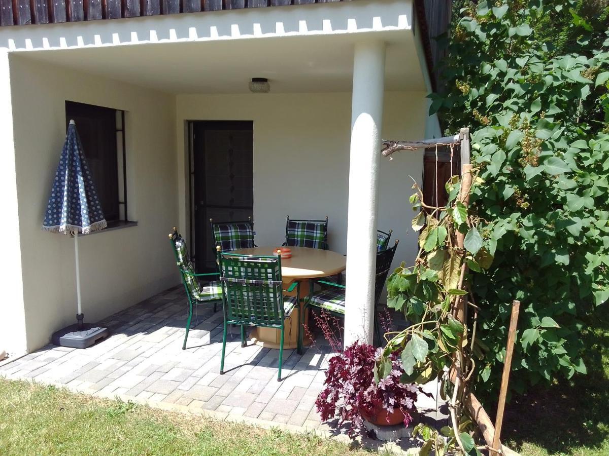 Ferienwohnung Maari ヒッティザウ エクステリア 写真