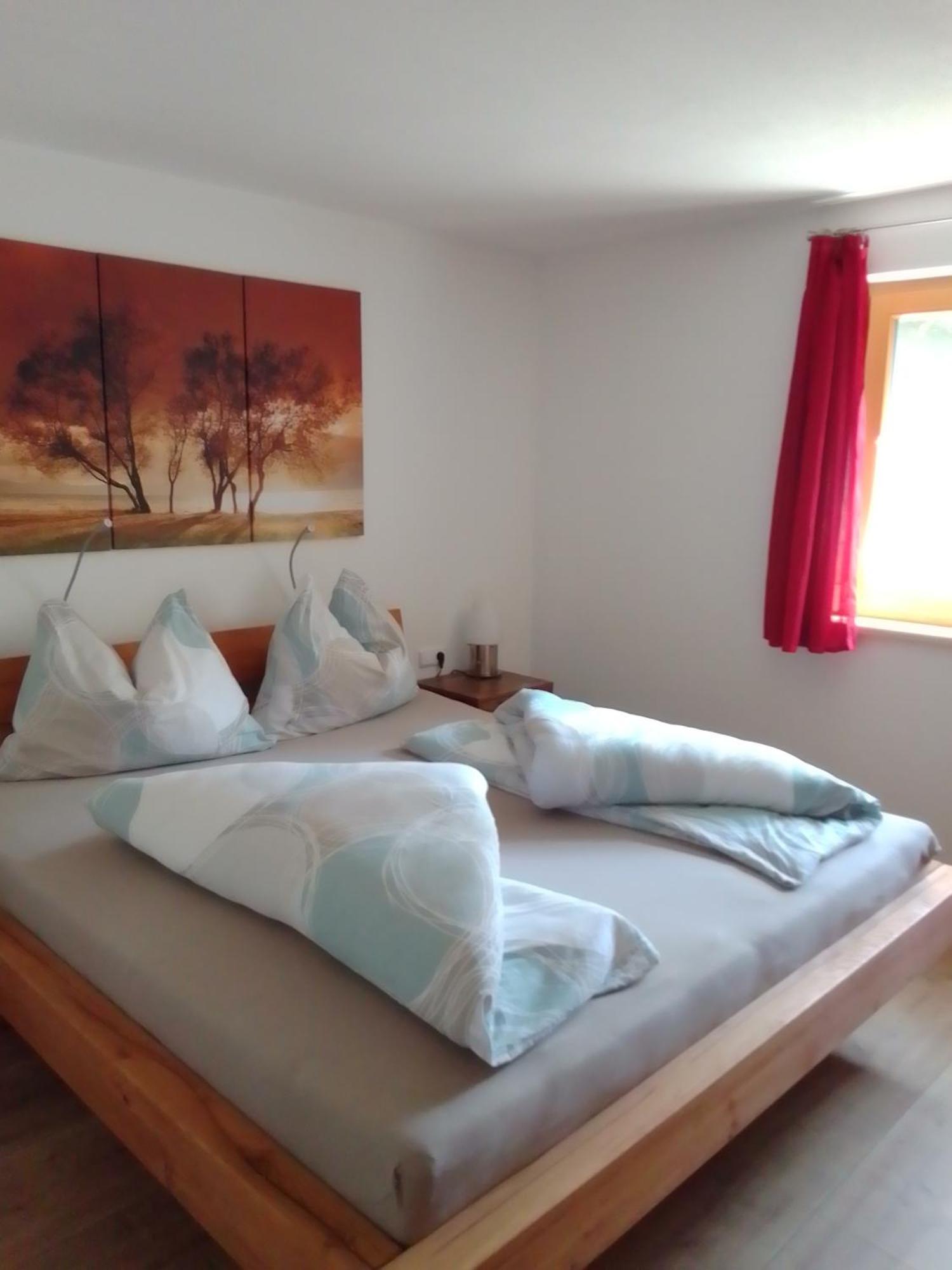 Ferienwohnung Maari ヒッティザウ エクステリア 写真